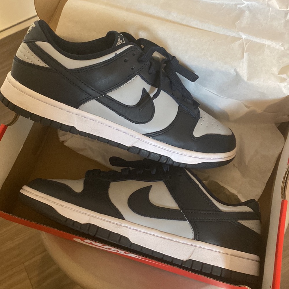 Dunk Low Retro - Picture 2 of 4
